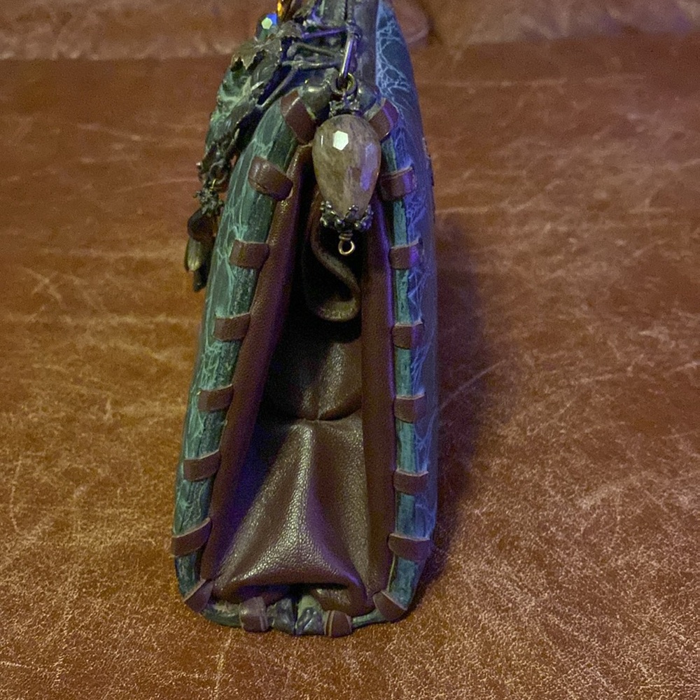 Maya Evangelista Handbag - Picture 4 of 10